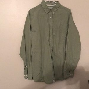 Men’s green casual button down